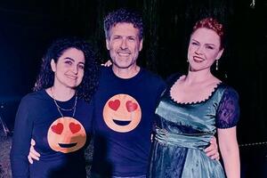 Pietrasanta Green Theatre al Paradis Agricole: stagione partita con il sold out per lo spettacolo &quot;Spogliati nel Tempo&quot;