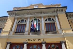Contributi per edifici di culto nel comune di Pietrasanta:  proroga al 18 giugno