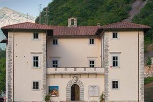 Imapriamo a timbrare la nostra T-Shirt: laboratori creativi a Palazzo Mediceo di Seravezza,