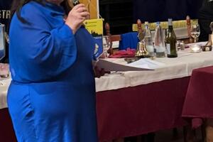 All’Esplanade cena con l’artista e asta di beneficenza del Lions Puccini