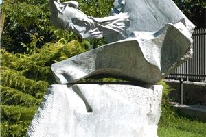 Un &quot;Volo d&#039;angelo&quot; per il parco della scultura contemporanea di Pietrasanta