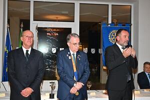 Service congiunto del Rotary Club Sant’Anna di Stazzema-Via Francigena: “Il Rotary porta l’acqua alla scuola primaria Jabula in Zimbabwe”