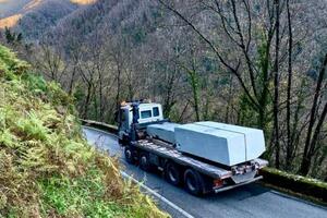 Stazzema, chiude la provinciale 42 per la sostituzione di un cavo dell’illuminazione pubblica a Mulina