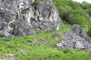 Alpi Apuane: Legambiente Toscana sostiene la richiesta di annullamento dell’autorizzazione all’estrazione nelle cave Suspiglionica–Prunelli–Piastrina
