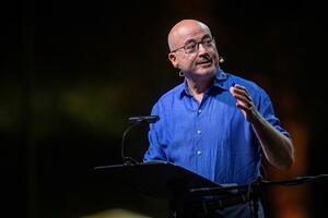 Nuove anticipazioni per il 47° Festival La Versiliana : Aldo Cazzullo insieme ad Angelo Branduardi in "Francesco" e Cristiano De André col suo "De Andrè canta De Andrè- the best of"