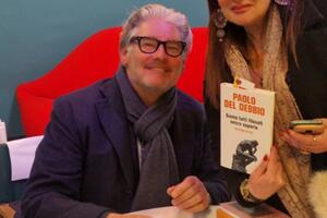 &quot;Siamo tutti filosofi senza saperlo&quot;, il libro di Paolo Del Debbio per comprendere meglio la vita presentato al primo Incontro al Caffè della Versiliana