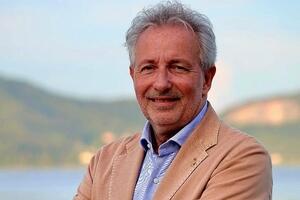 Massimiliano Baldini (ex consigliere regionale Lega): “Un commissario prefettizio non avrebbe mai permesso lo spreco di denaro pubblico per le inaugurazioni elettorali di Piazza Zara e dello stadio. Politica nel caos ovunque a Viareggio”