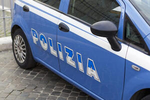 Tragedia all’ospedale “Versilia”: uomo accoltella a morte la moglie e si uccide