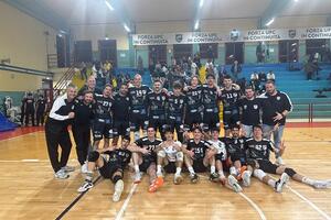 Vittoria importante al PalaCamaiore dell'Upc Sdh Camaiore, Arezzo è battuta in tre set