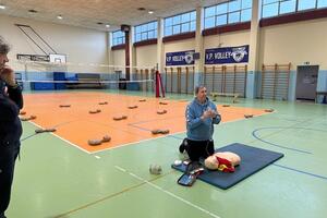 Corsi di primo Soccorso Sanitario: gli studenti della Pea a lezione di dae