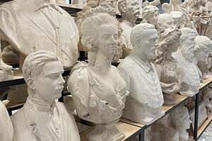 Le classi quinte del liceo Scientifico Barsanti e Matteucci in gita a Pietrasanta