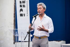 Lo scultore Park Eun Sun: &quot;Pietrasanta non deve inventarsi, è città d&#039;arte da sempre&quot;