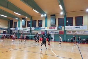 Pallavolo Serie B. Derby Time per l'Upc Sdh in scena a Massa