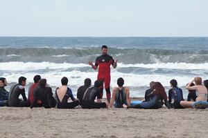 La Formazione Olimpica per il Surf arriva per la prima volta al Nimbus di Marina di Pietrasanta