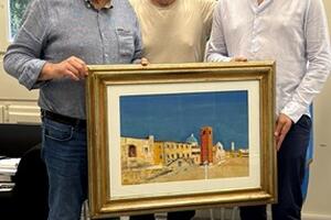 Salvatore Magazzini &quot;saluta&quot; Pietrasanta con un omaggio a piazza Duomo