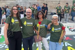 Una delegazione di Fratelli d&#039;Italia di Lucca a Palermo, alla fiaccolata in ricordo di Borsellino