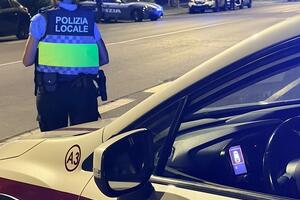 Sicurezza stradale e urbana a Forte dei Marmi: partito il nuovo servizio notturno della Polizia Locale