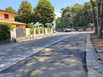 Comune di Pietrasanta: Completati i lavori di riparazione in piazza Villeparisis