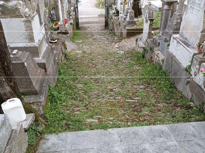 Seravezza: approvato progetto di riqualificazione per pavimentazione cimitero della cappella