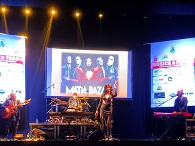 La cantante dei Matia Bazar conquista la platea di “Musica e Parole”. Successo per il gruppo di Fabio Perversi, Piero Cassano ospite speciale