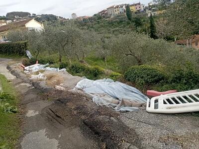 Frana di Corsanico tra propaganda e ritardi: le scelte politiche contrastanti della Giunta di Massarosa