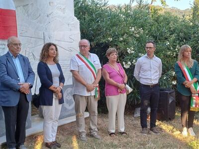 Seravezza: cerimonia Lucchesi nel mondo