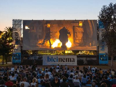 A Lido di Camaiore torna il cinema sotto le stelle con Bicinema