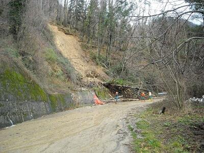 Giuseppe Vezzoni: Storia ricostruttiva di tre progetti viari del territorio di Stazzema - parte 1