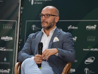 &quot;Africani brava gente&quot;. Al Caffè della Versiliana l’analista geopolitico Matteo Giusti presenta il suo ultimo libro
