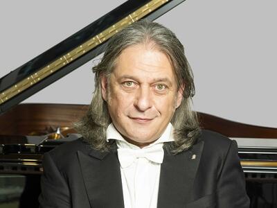Seravezza: Recital per pianoforte nella Chiesa di Querceta. Protagonista Sandro Ivo Bartoli con la violinista Debra Fast