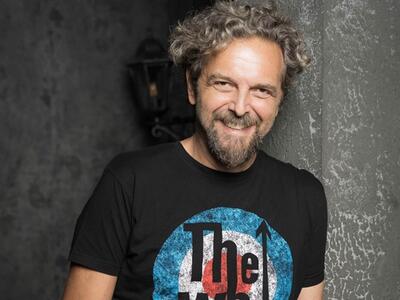 Antonio Ornano porta alla Versiliana il suo nuovo spettacolo "(In)grato"