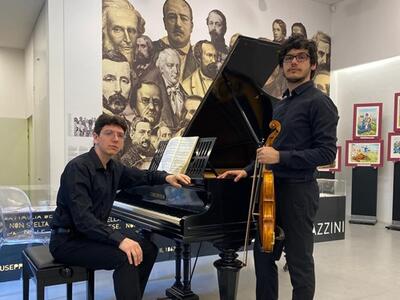 Il Duo Corsaro, viola e pianoforte, chiude l'edizione 2026 dei Concerti di Pieve a Elici, giovedì 30 luglio