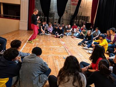 Il teatro come spazio di ascolto e di ricerca: aprono in Versilia i nuovi corsi di Federico Barsanti per adulti, ragazzi e bambini