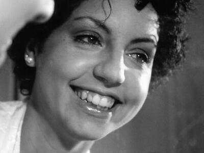 Viareggio: ad Enrico Dei e ad Alessandro Lasagna il premio "La memoria è carta viva", organizzato nel ricordo della poetessa e artista Marta Gierut
