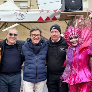 gemellaggio viareggio 2024 sindaci palo 13